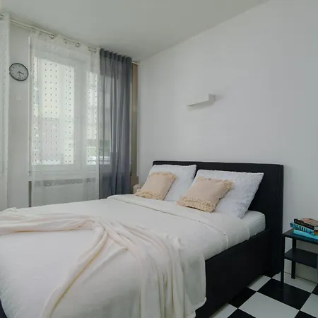 Lyna - Gold Apartamento Varsóvia