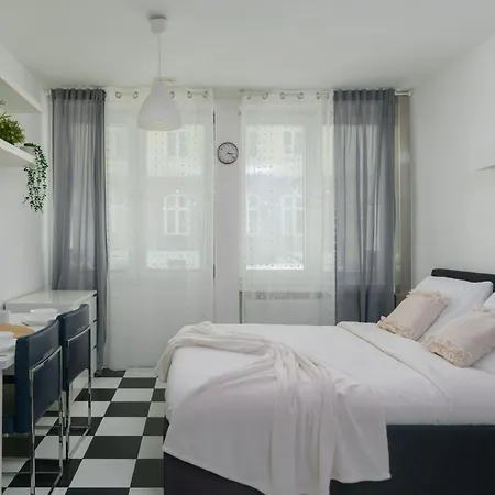 Apartamento Lyna - Gold Varsóvia