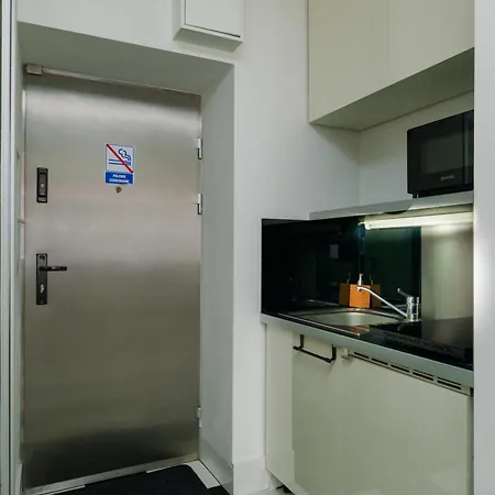 Lyna - Gold Apartamento Varsóvia